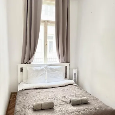 Apartment Grand - Ferenciek Square Budapest